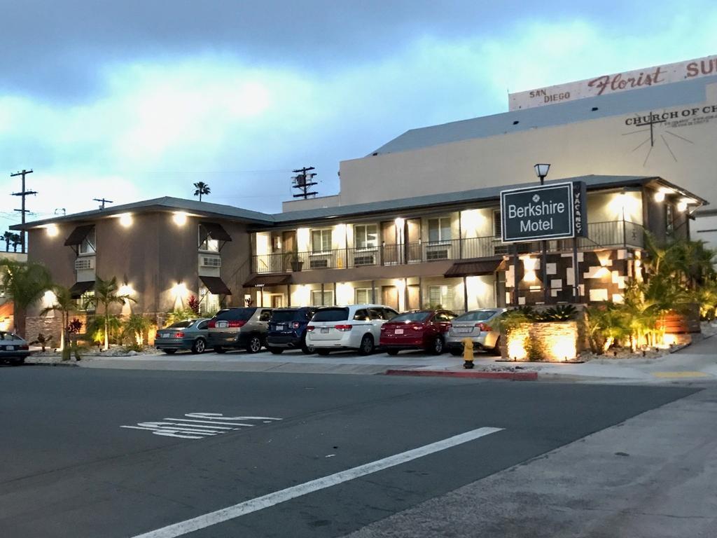 Berkshire Motor Hotel Сан-Диего Экстерьер фото